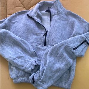 Crop hoodie